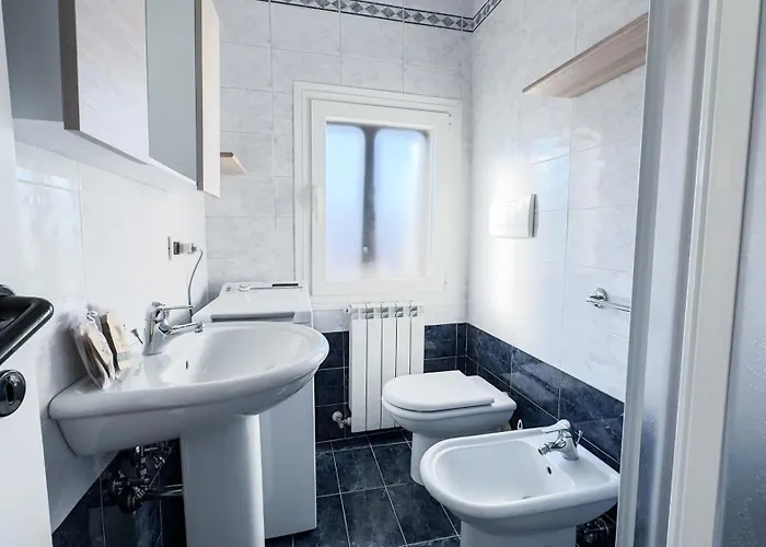 Casa Raffi By Ca-sa Check * キオッジャ